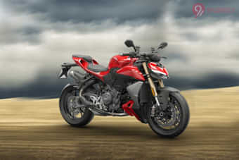 Ducati Streetfighter V2 Right Front Three Quarter Ducati Streetfighter V2 Right Front Three Quarter