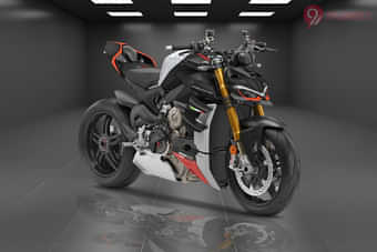 Ducati Streetfighter V4 SP Right Front Three Quarter Ducati Streetfighter V4 SP Right Front Three Quarter