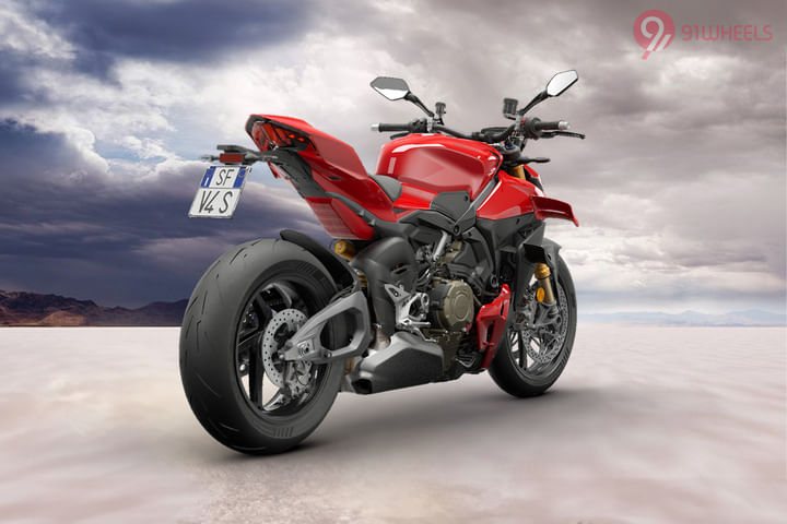 Ducati Streetfighter V4 Right Rear Three Quarter