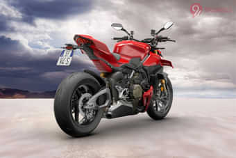 Ducati Streetfighter V4 Right Rear Three Quarter Ducati Streetfighter V4 Right Rear Three Quarter
