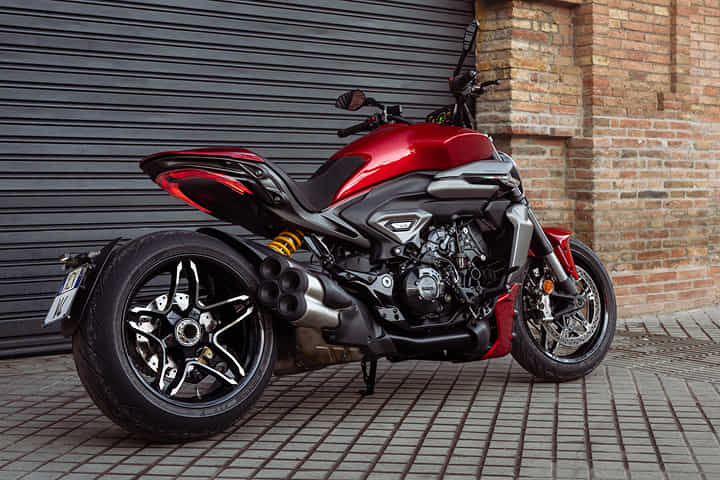 Ducati XDiavel V4 Right Rear Three Quarter