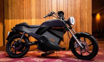 Earth Energy EV Evolve R 2022-2025 Right Side View