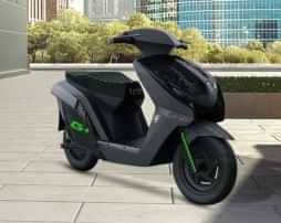 Earth Energy EV Glyde Plus 2021-2025 Right Front Three Quarter Earth Energy EV Glyde Plus 2021-2025 Right Front Three Quarter