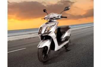 EeVe Xeniaa Left Front Three Quarter EeVe Xeniaa Left Front Three Quarter