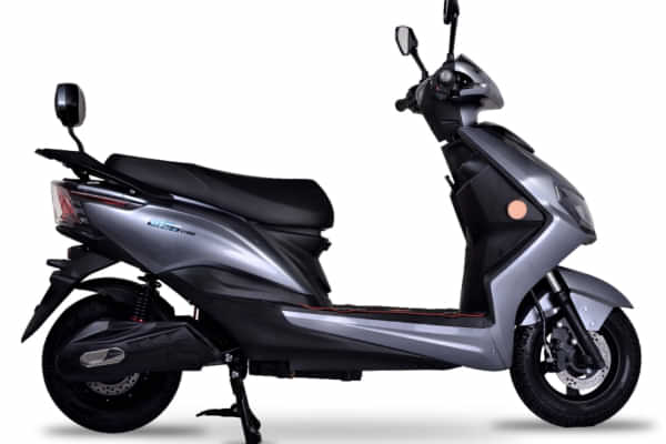 GT One 2022-2024 Right Side View