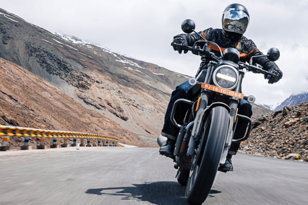 Harley-Davidson X440 Riding Shot