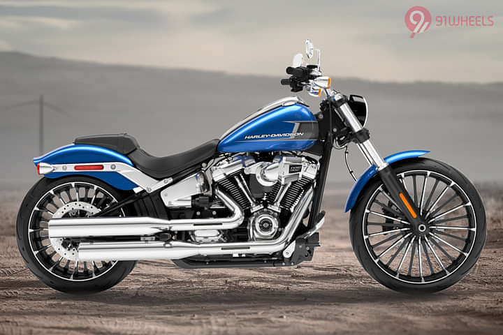 Harley-Davidson Breakout 117 Right Side View