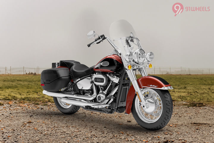 Harley-Davidson Heritage Classic BS6 Right Front Three Quarter