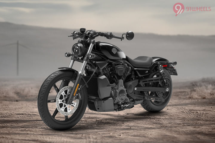 Harley-Davidson Nightster Left Front Three Quarter
