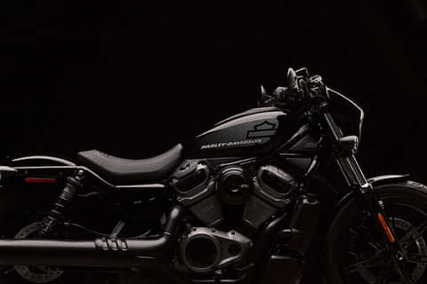 Harley-Davidson Nightster STD Right Side View