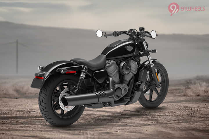 Harley-Davidson Nightster Right Rear Three Quarter