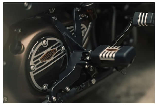 Harley-Davidson Sportster S Engine From Right