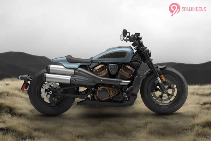 Harley-Davidson Sportster S Right Side View