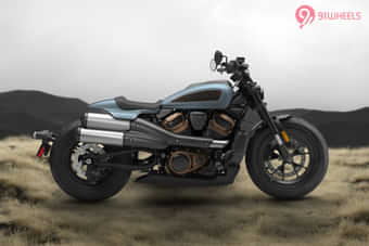 Harley-Davidson Sportster S Right Side View Harley-Davidson Sportster S Right Side View