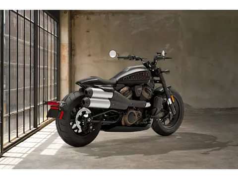 Harley-Davidson Sportster S Right Rear Three Quarter Image