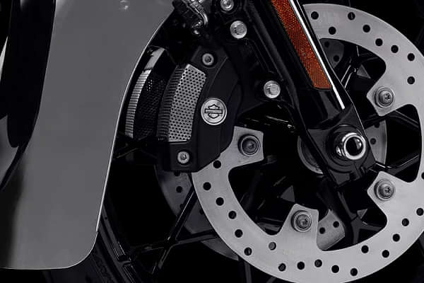 Harley-Davidson Street Glide Special Front Disc Brake