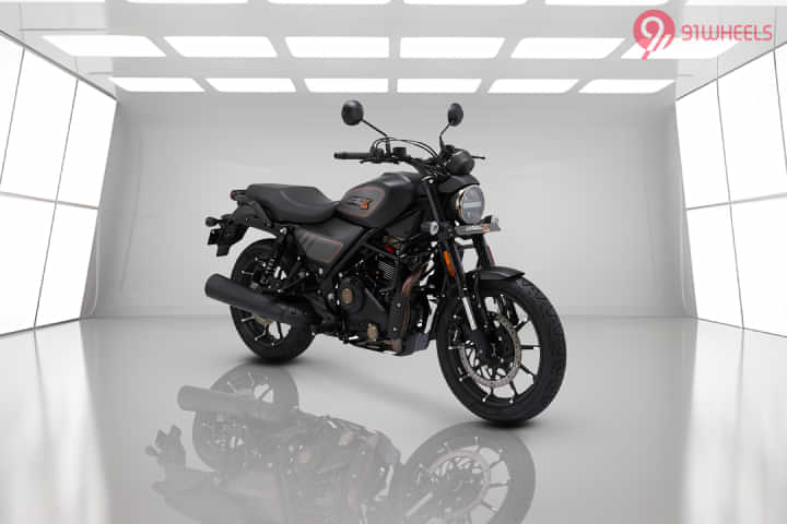 Harley-Davidson X440 Right Front Three Quarter