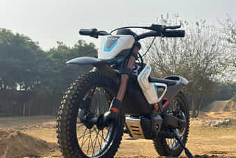 Hero Vida Dirt.E Left Front Three Quarter Hero Vida Dirt.E Left Front Three Quarter