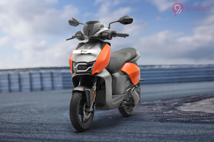 Hero Vida V2 Left Front Three Quarter