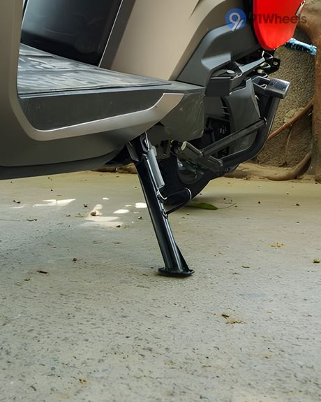 V1 2022-2024 Side Stand