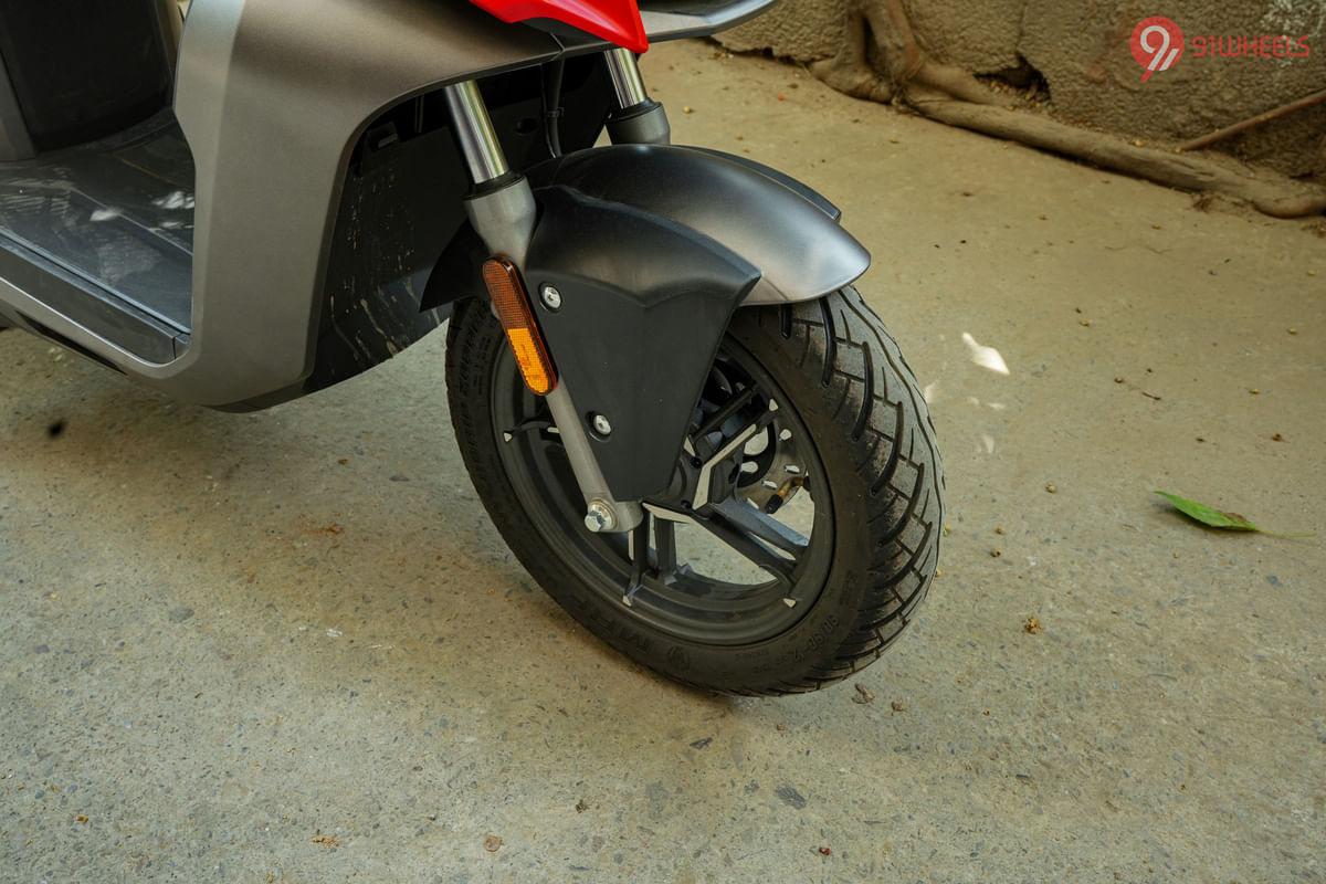 Vida V1 2022-2024 Front Tyre