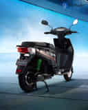 Right Rear Three Quarter