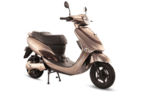 Photon store electric scooty