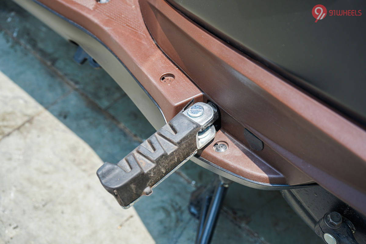 Hero Destini 125 XTEC  2022 - 2025 Pillion Footrest
