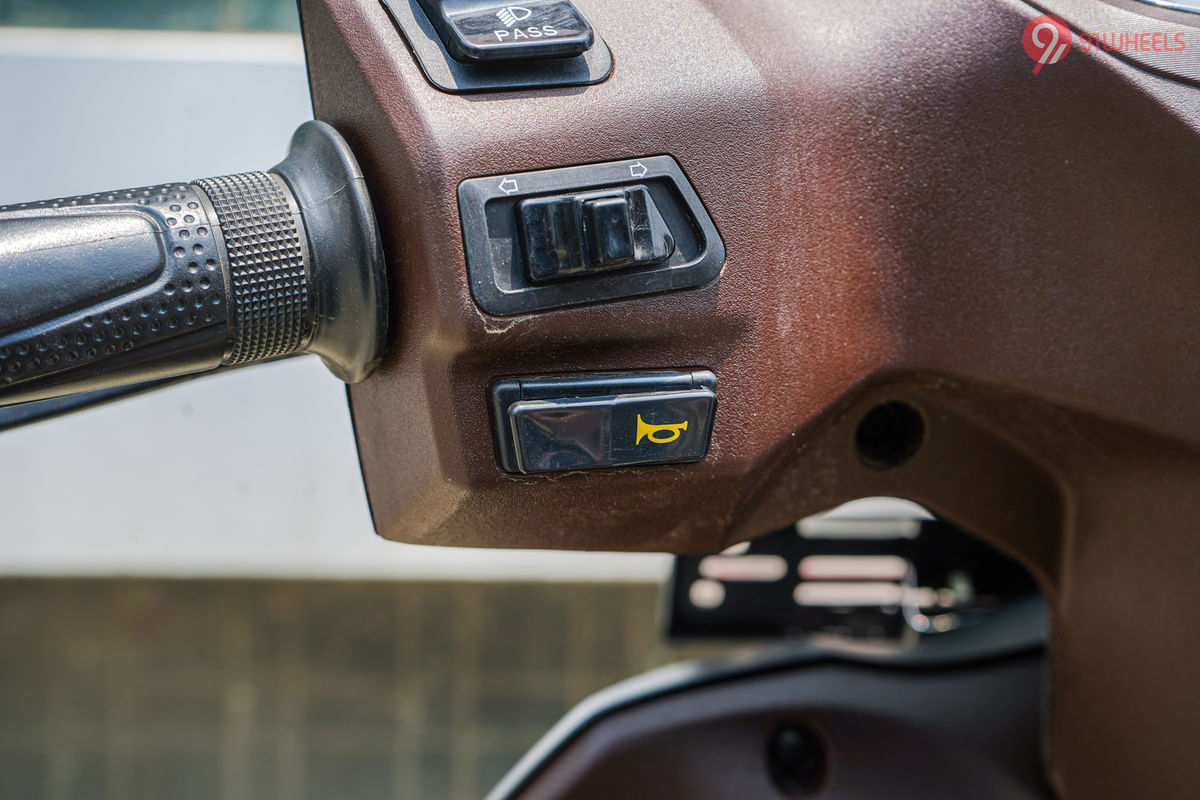Hero Destini 125 XTEC  2022 - 2025 Horn Button