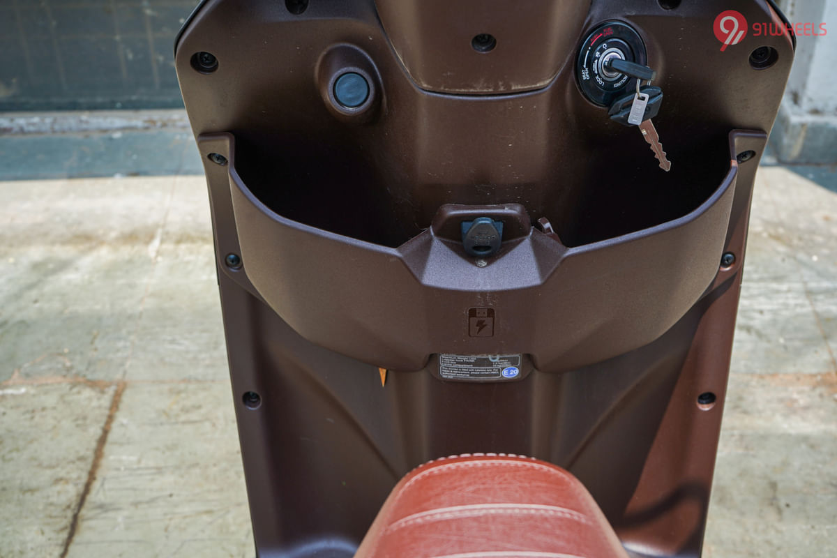 Hero Destini 125 XTEC  2022 - 2025 Front Inner Cover