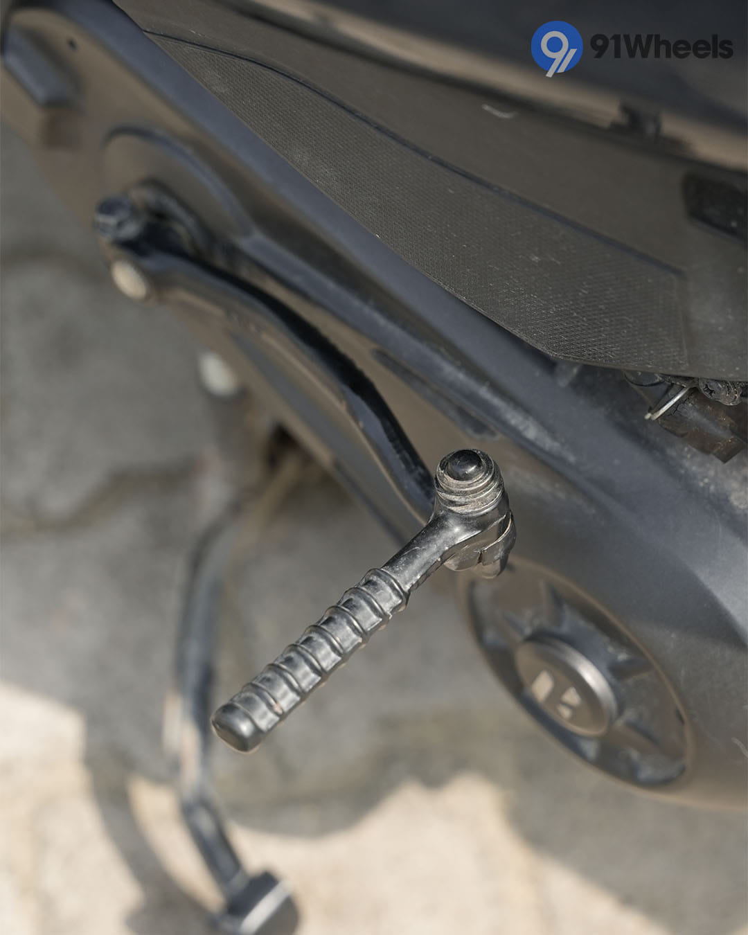 Stands & Utility - 7