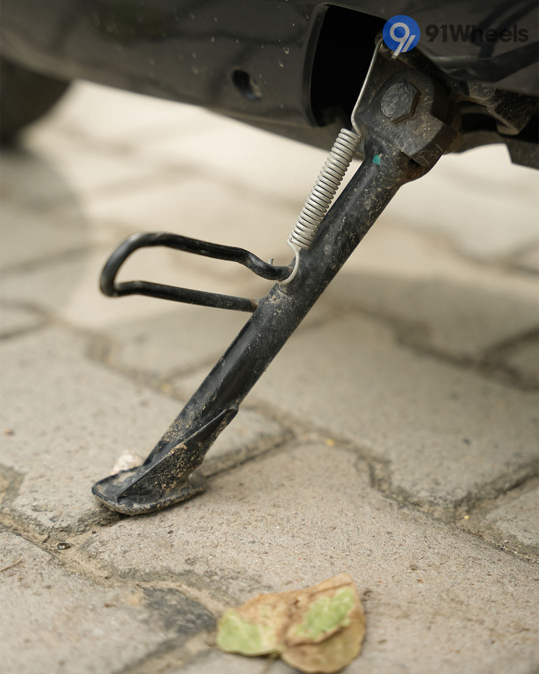 Stands & Utility - 3