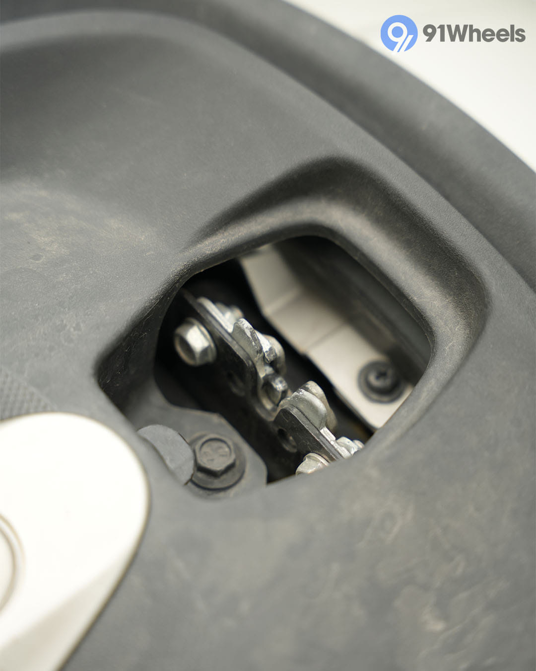 Wheels & Suspension - 11