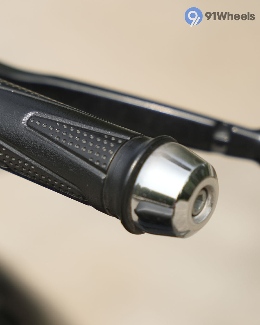 Front Body & Wheels - 3