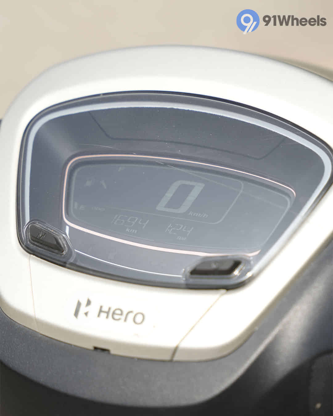 TFT / Instrument Cluster TFT / Instrument Cluster