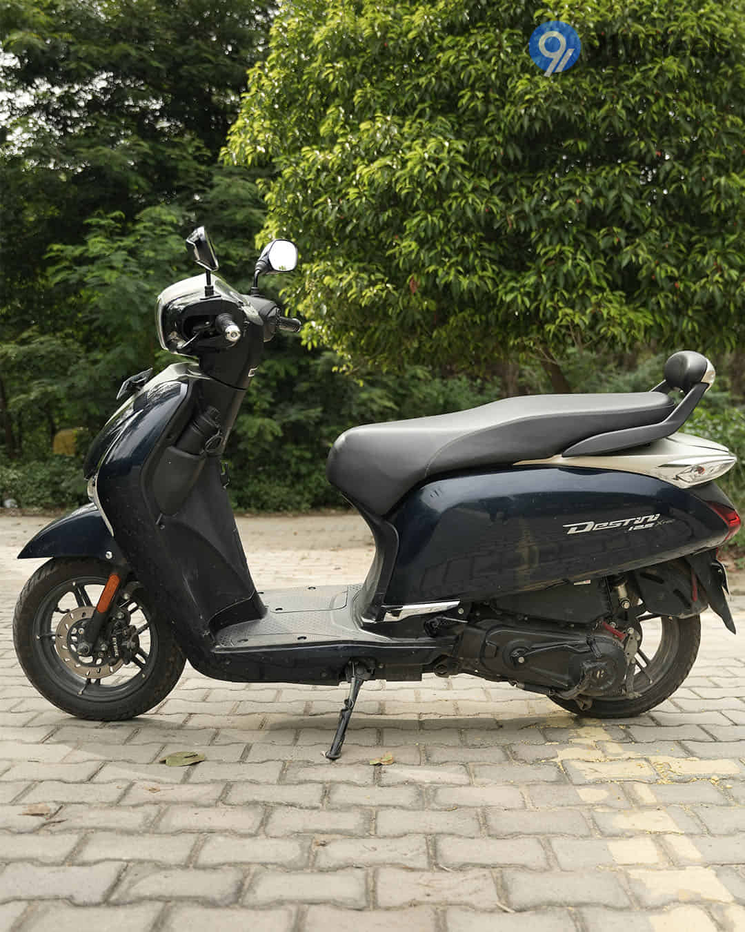 Left Side View Left Side View