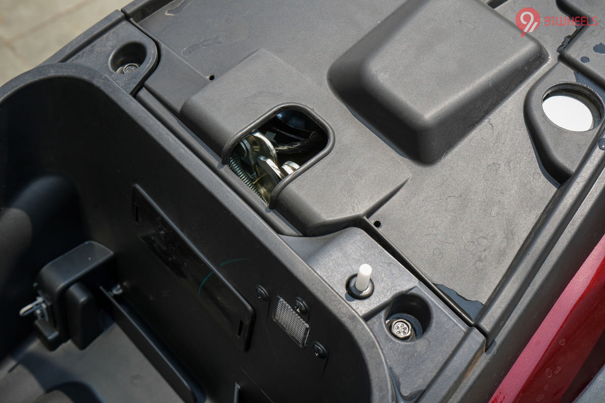 Hero Destini Prime Seat Remove/Fix Lock