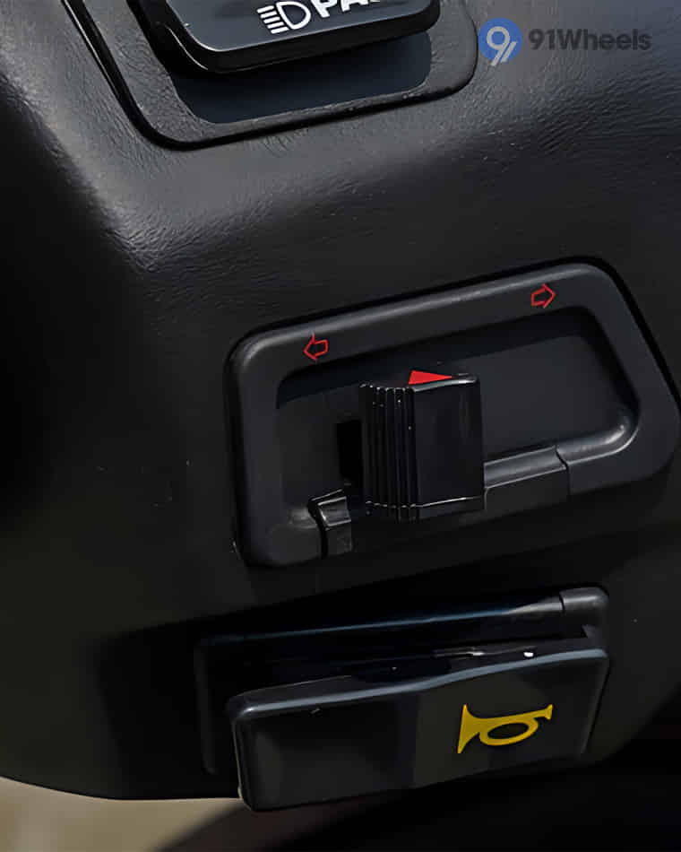 Handlebar & Console Area - 5