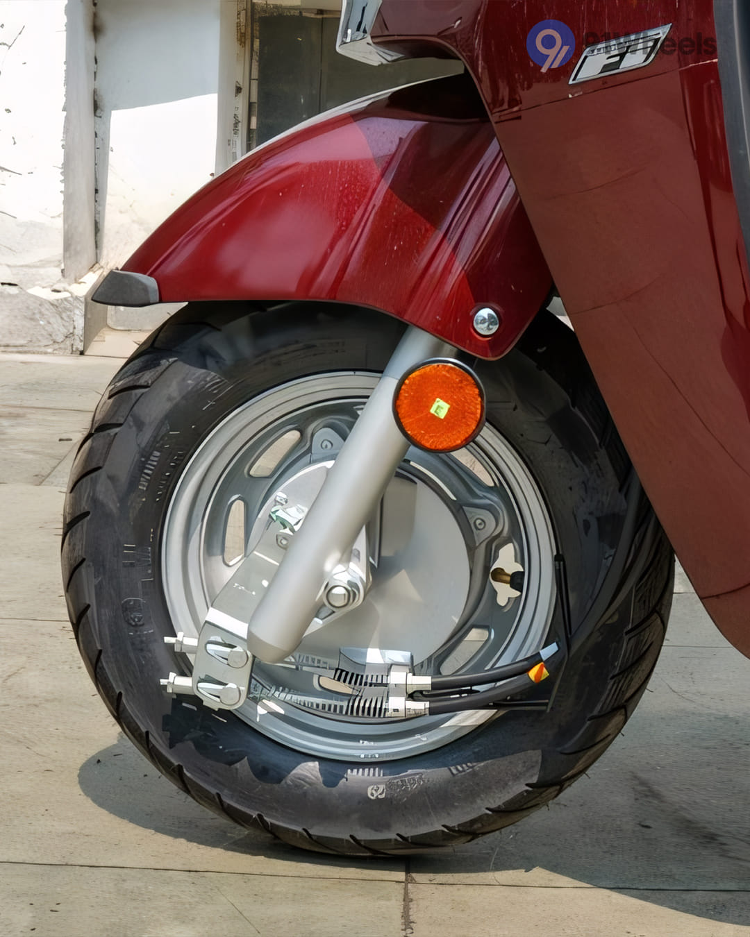 Front Body & Wheels - 1