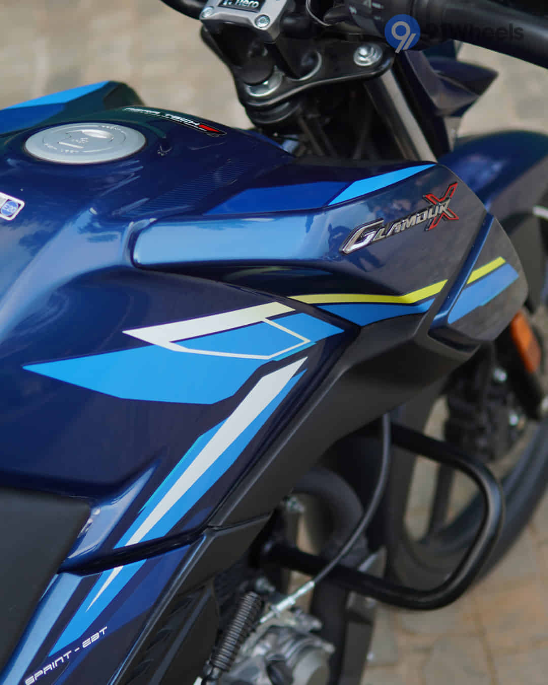 Glamour X image Glamour X image