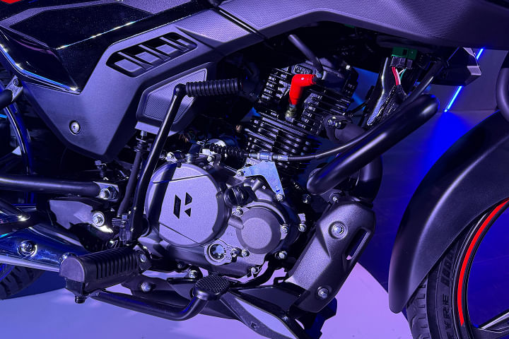 Hero Glamour X Engine From Right