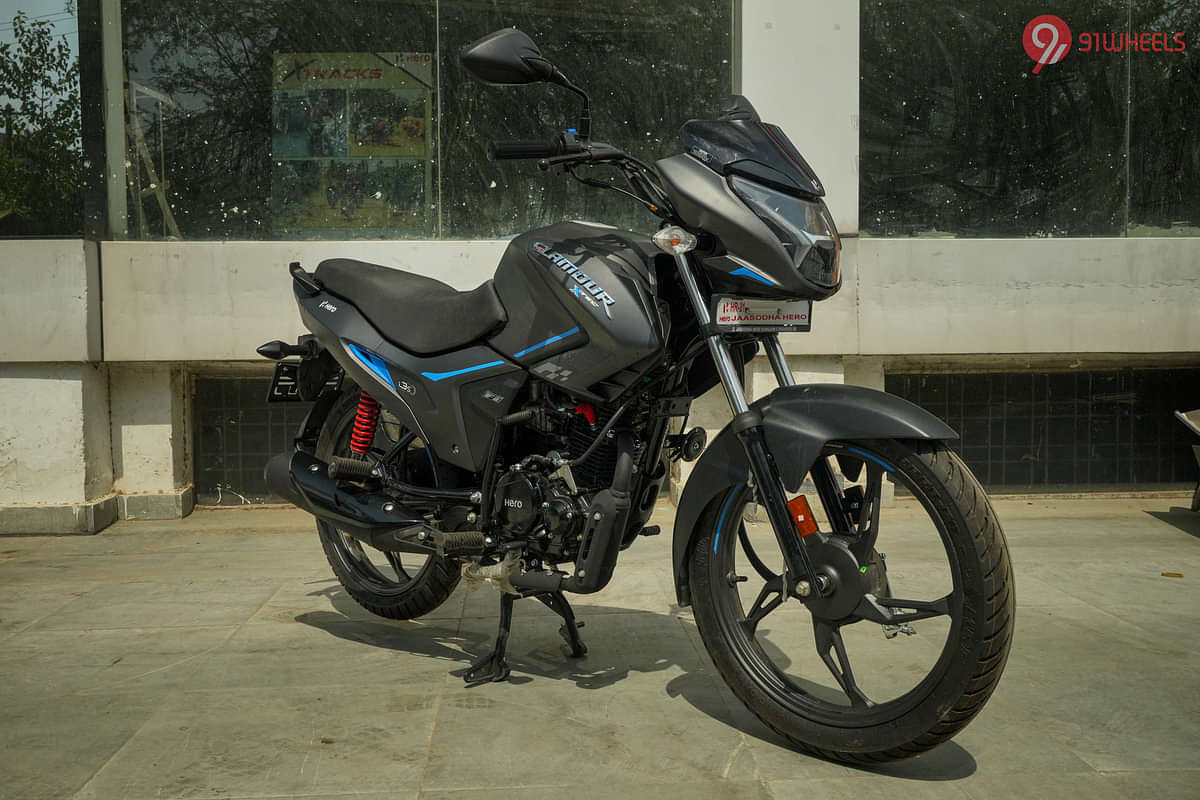 Hero Glamour Xtec Right Front Three Quarter