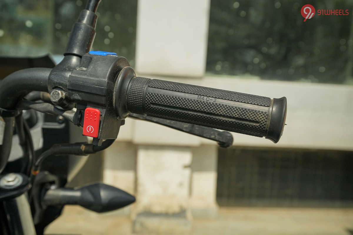 Hero Glamour Xtec Left Side Handelbar Grip