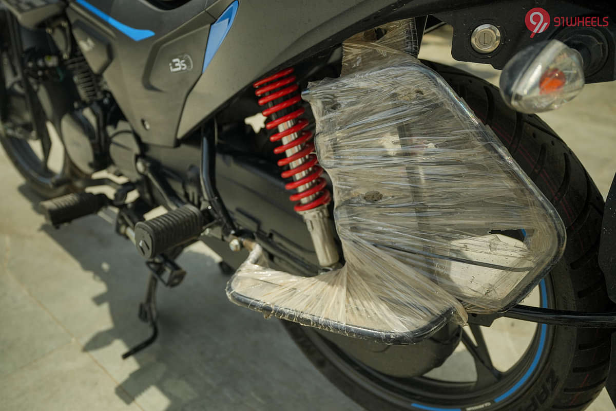 Hero Glamour Xtec Saree Guard