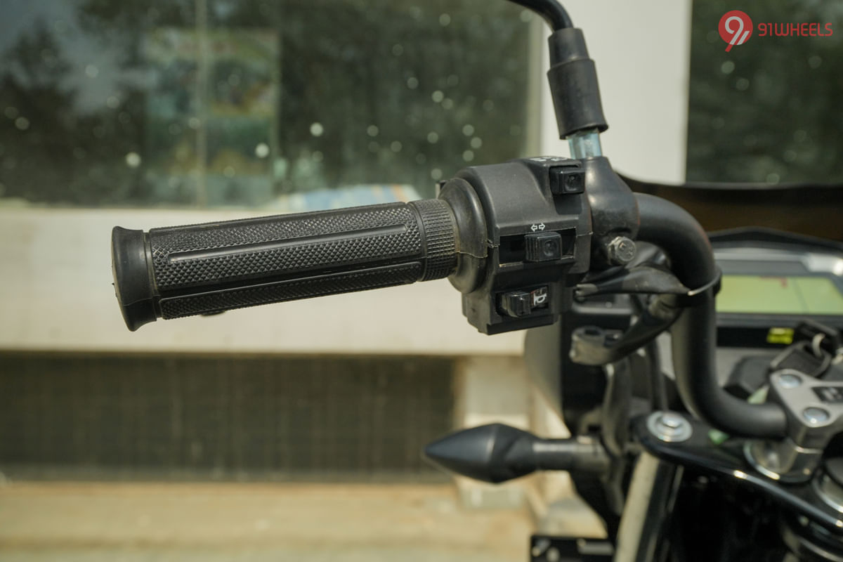 Hero Glamour Xtec Right Side Handelbar Throttle Grip