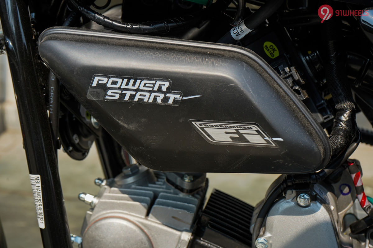 Hero HF Deluxe Battery Compartment