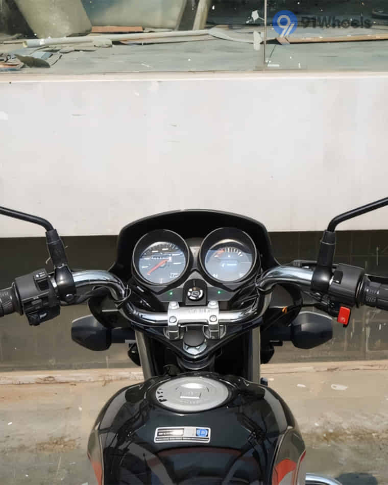 Handlebar & Console Area - 42