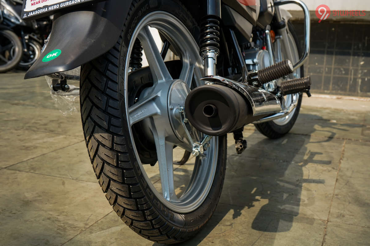 Hero HF Deluxe Rear Tyre