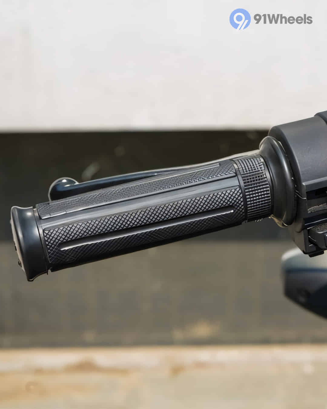 Left Side Handelbar Grip