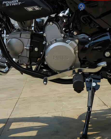 HF Deluxe Engine From Left